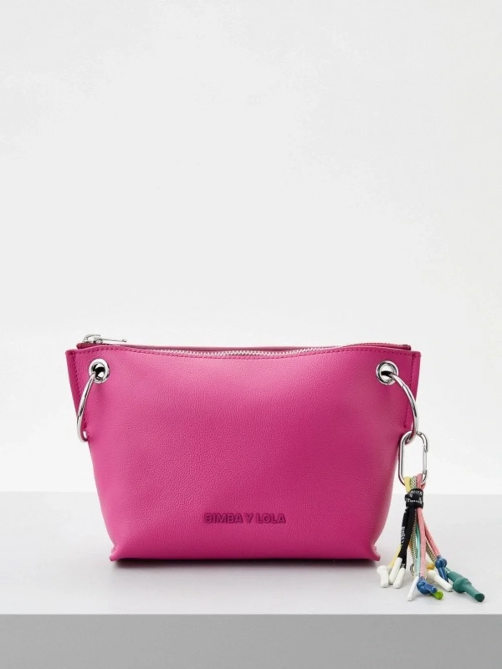 BIMBA Y LOLA crossbody leather bag with accessory chain - Picture 2 of 8